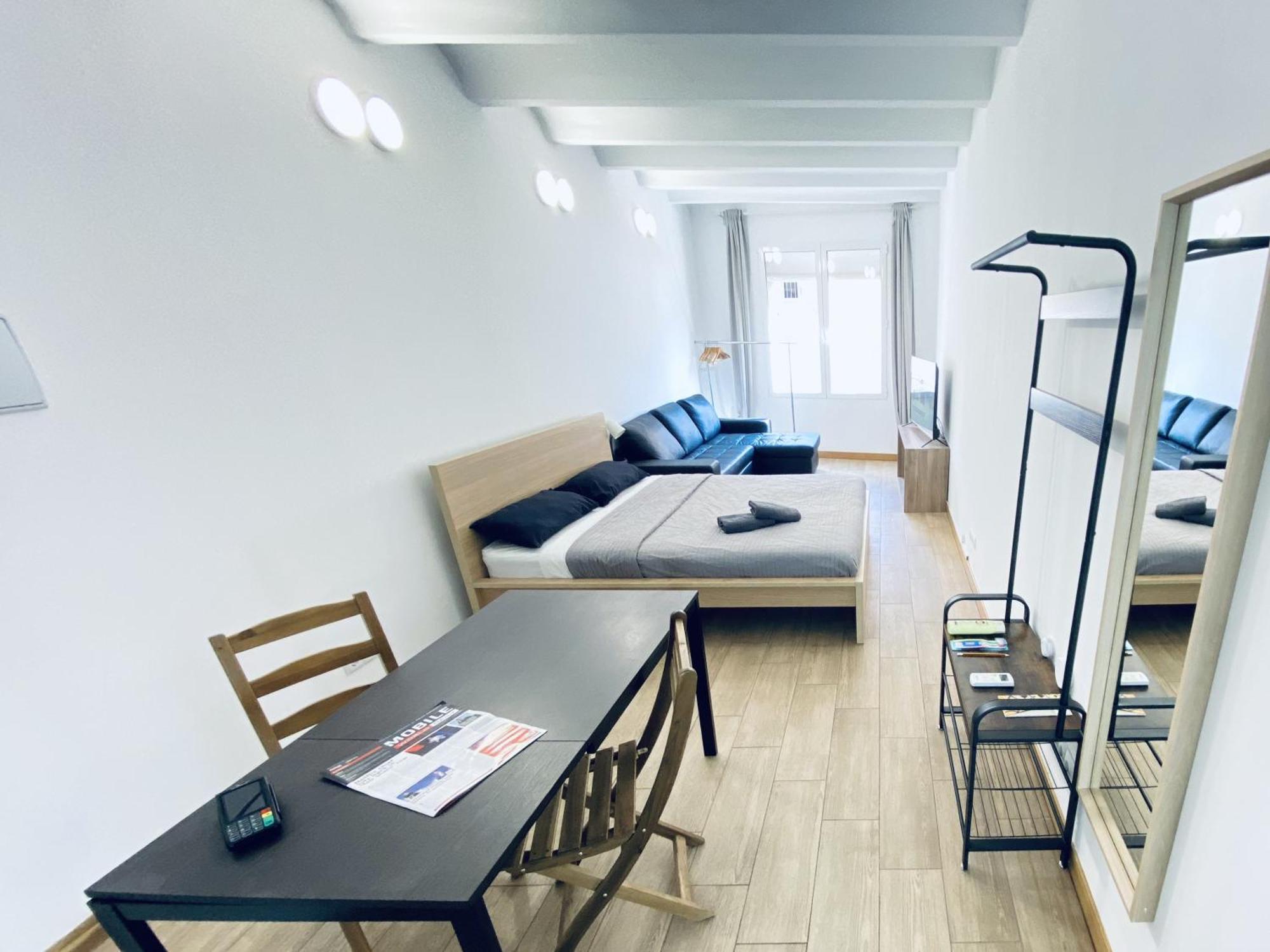 Apl Sants Lofts Bcn Fira Camp Nou Apartment Barcelona Luaran gambar