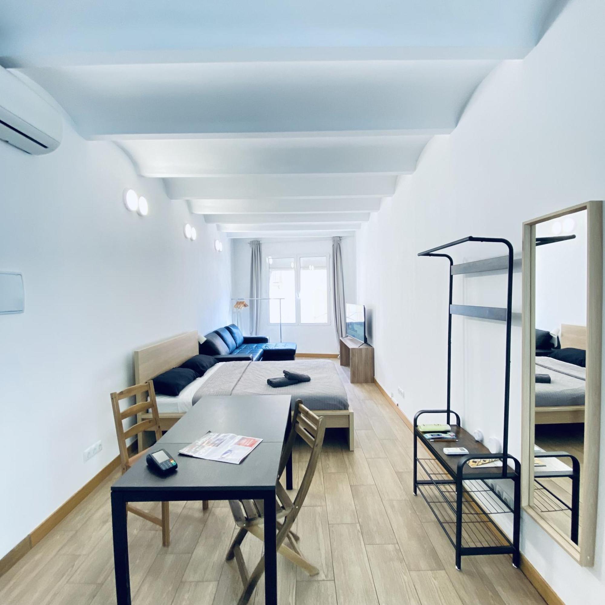 Apl Sants Lofts Bcn Fira Camp Nou Apartment Barcelona Luaran gambar